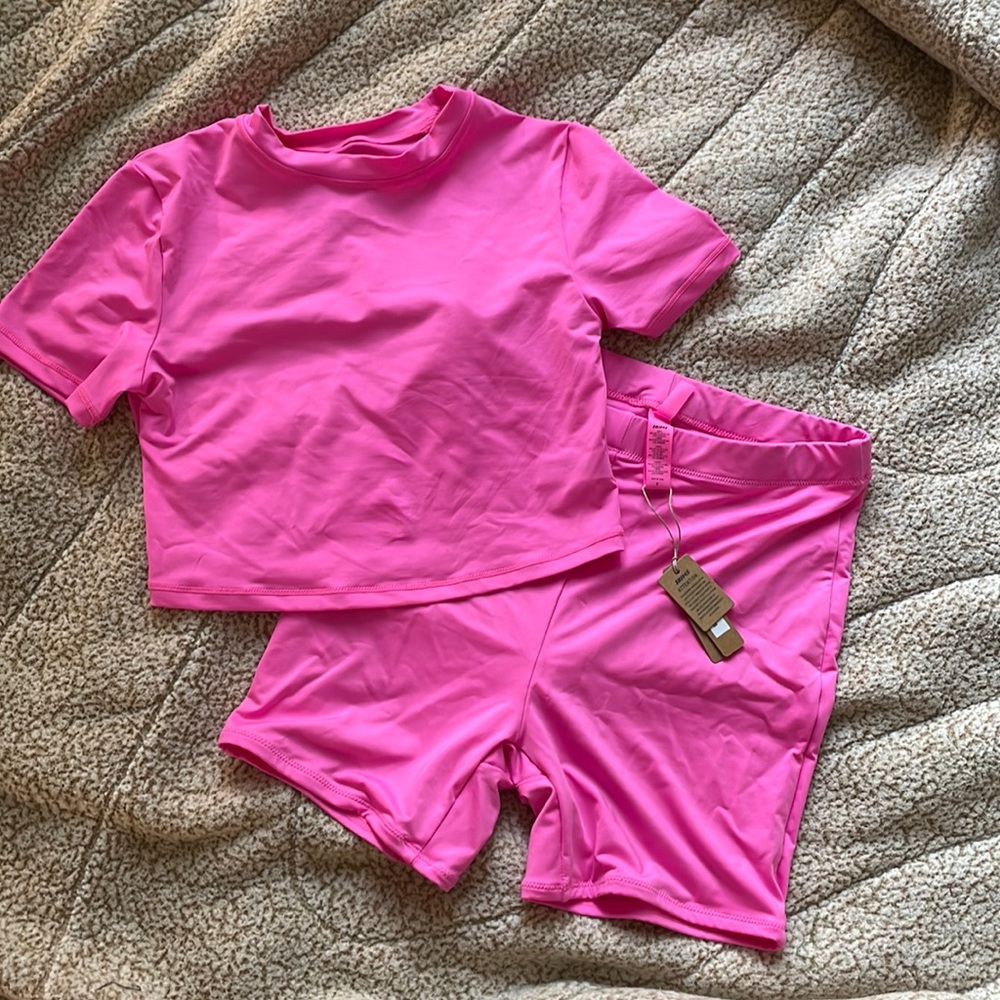 SKIMS SWIM HOT PINK BARBIECORE SHORTS AND MIDI TOP SIZE SMALL SET